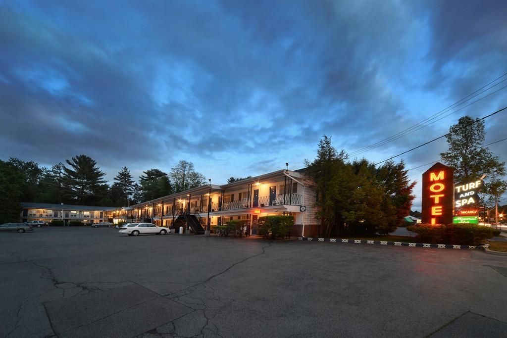 Turf&Spa Motel Saratoga Springs Exterior foto